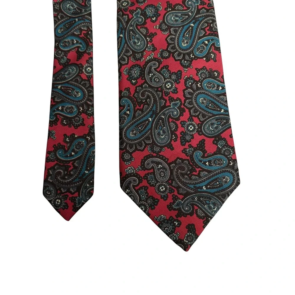GANT‎ 100% Silk Paisley Tie Pink Blue Black Floral Pattern Made in USA 58x3.25